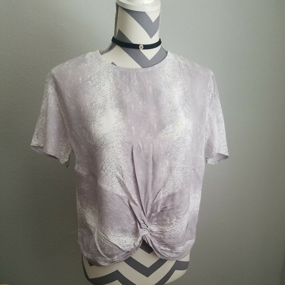 Sim & Sam White snake print Cropped top Sz M 100% rayon Front Tie Juniors
